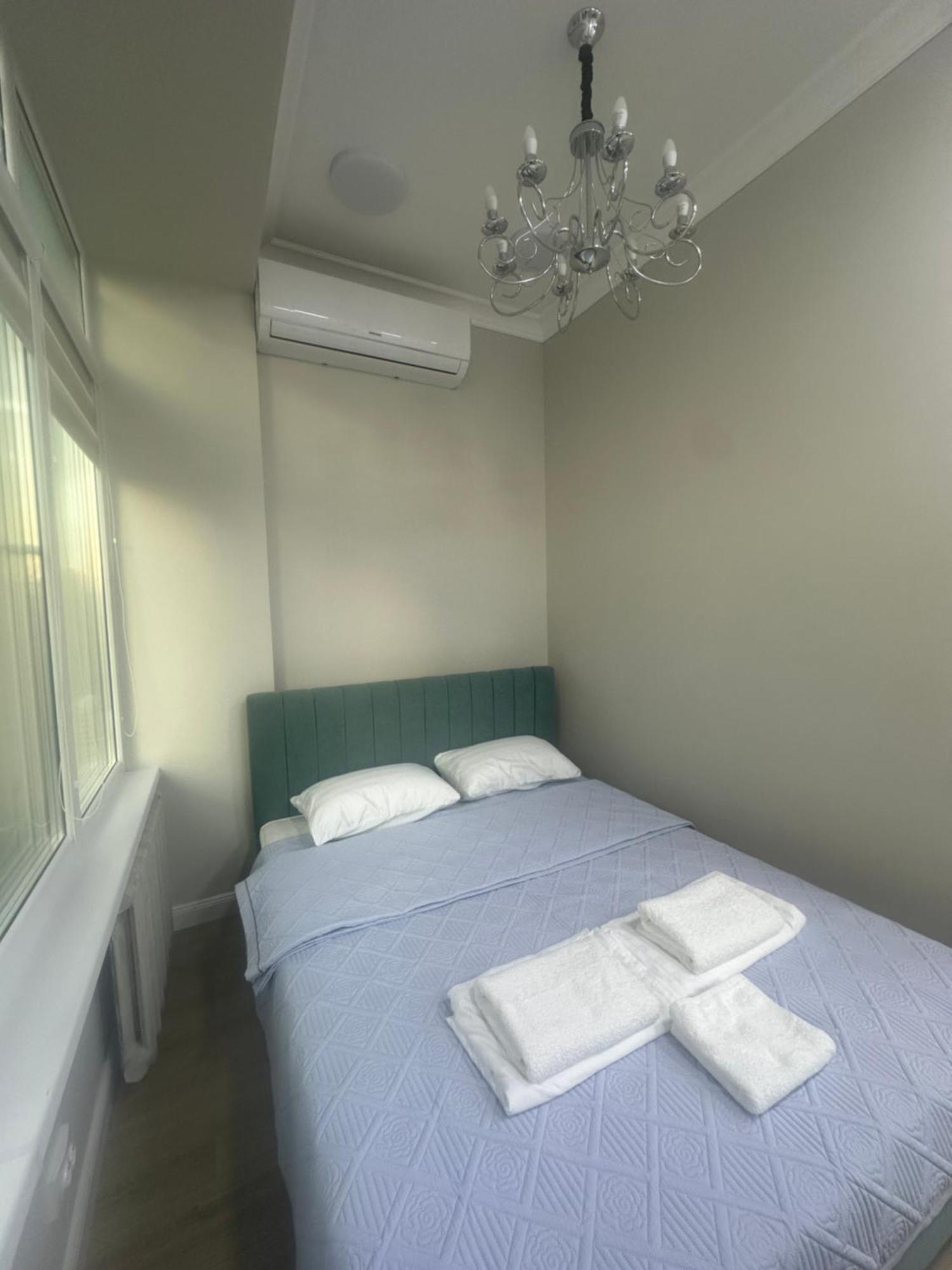 Comfortable Apartment In Central Of Alma-Ata Exteriör bild